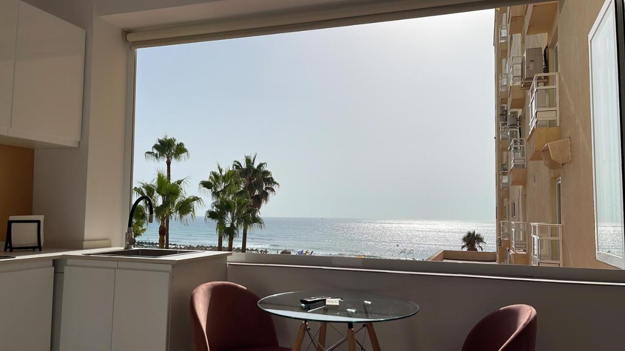 Torremolinos,Estudio Junto Al Mar En La Carihuela Eksteriør bilde